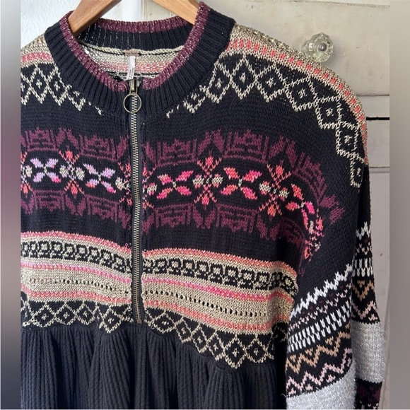 Free People | Women’s Black/Purple/Metallic Cabin Fever Swit FairIsle Sweater XS - Picture 9 of 16